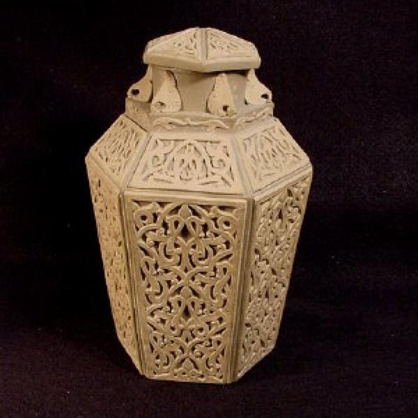 Early Villeroy and Boch Lidded Large Tea Caddy.