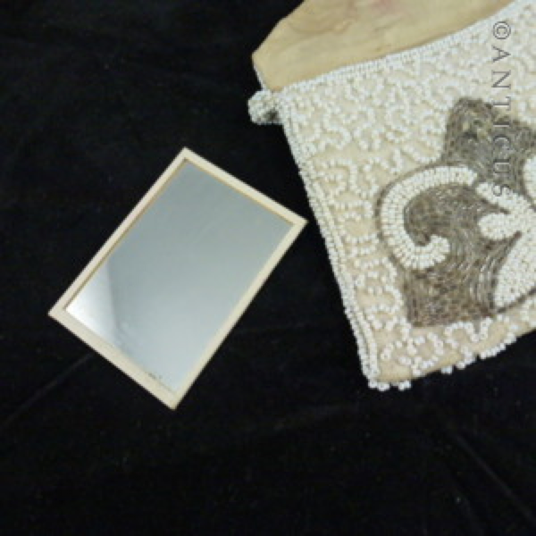 Beaded 1920s Evening Purse.