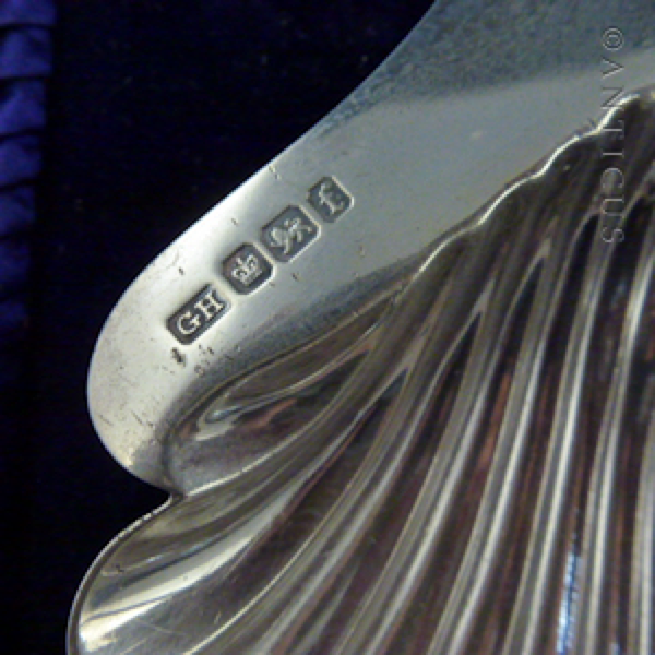 Pair of Sterling Silver Butter Shells, Cased.