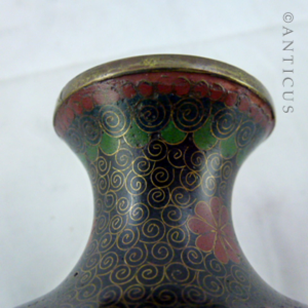 Japanese Cloisonné Vase, Meiji Period.