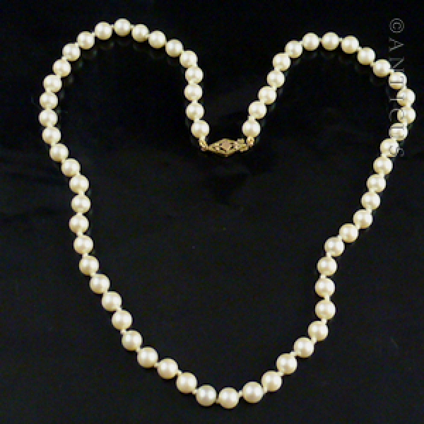 Faux Pearl Necklace, Gold Clasp.