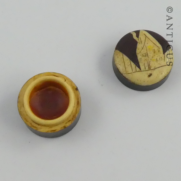 Tiny Bone Perfume Pot.