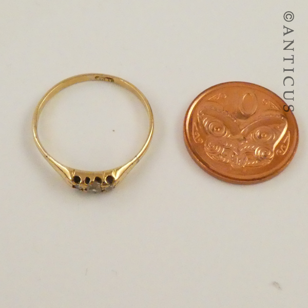 Antique 18ct Gold and Three Diamond Ring.