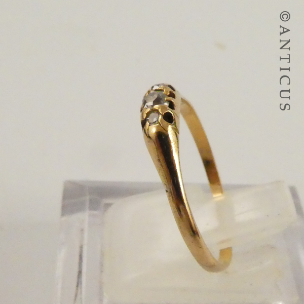 Antique 18ct Gold and Three Diamond Ring.