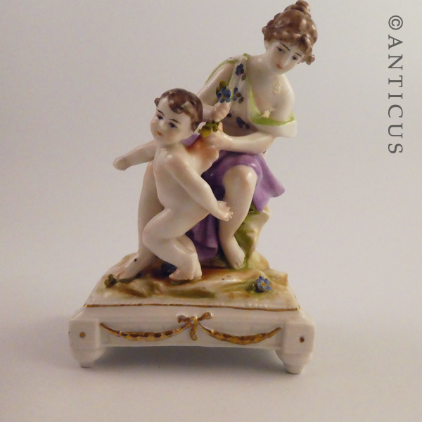 Three European Figurines, Damage.