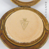 Kigu Flying Saucer Compact.