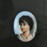Antique Victorian Portrait Brooch.