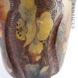 Kiwiana Quaint Painted Wooden Pot.