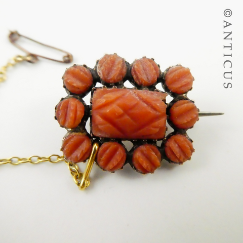 Antique Coral and Gold Brooch.