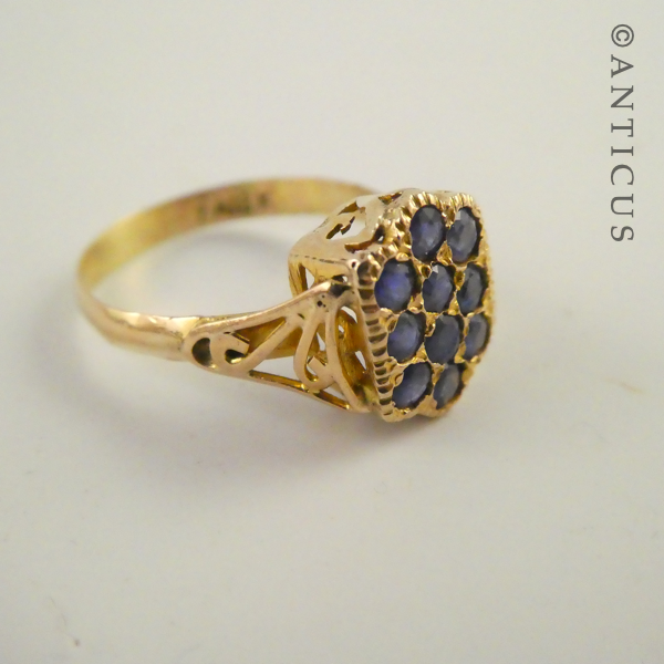 18ct Gold and Sapphire Cluster Ring.