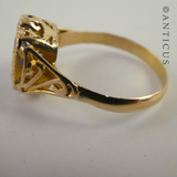 18ct Gold and Sapphire Cluster Ring.