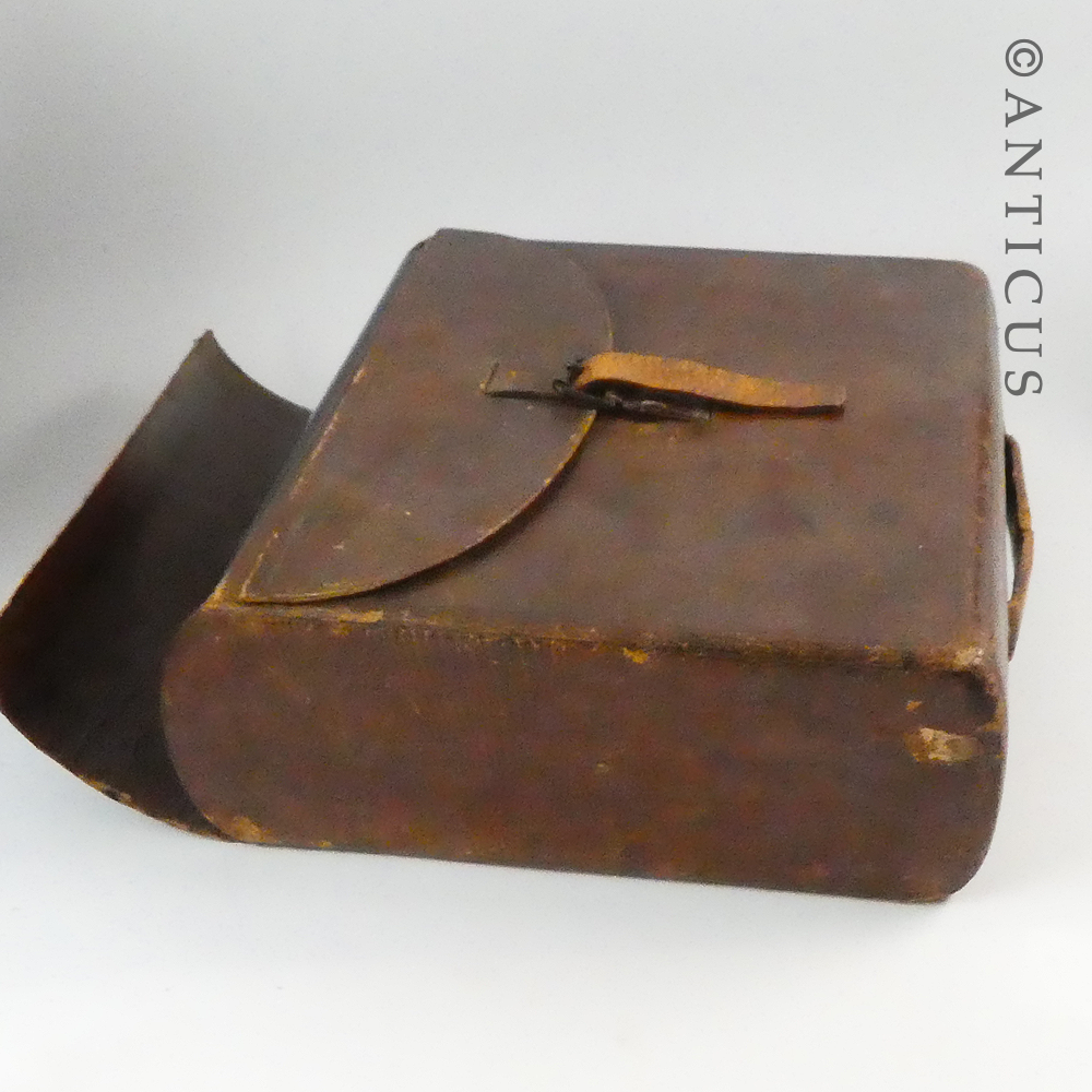 Beautiufl Leather Writing Box, Cased.
