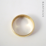 18ct Gold Band with inset Small Diamonds.