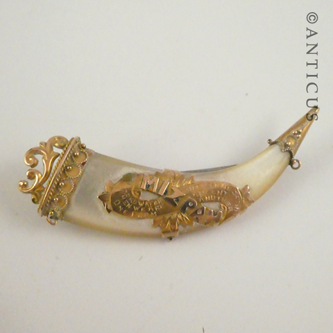 Mizpah Brooch, Gold and Mother of Pearl