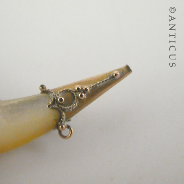Mizpah Brooch, Gold and Mother of Pearl