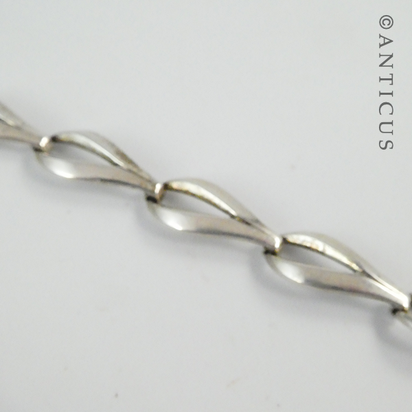 Oval Link Sterling Silver Bracelet.