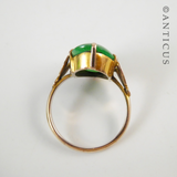 Vintage Jade Ring in 9ct Gold.