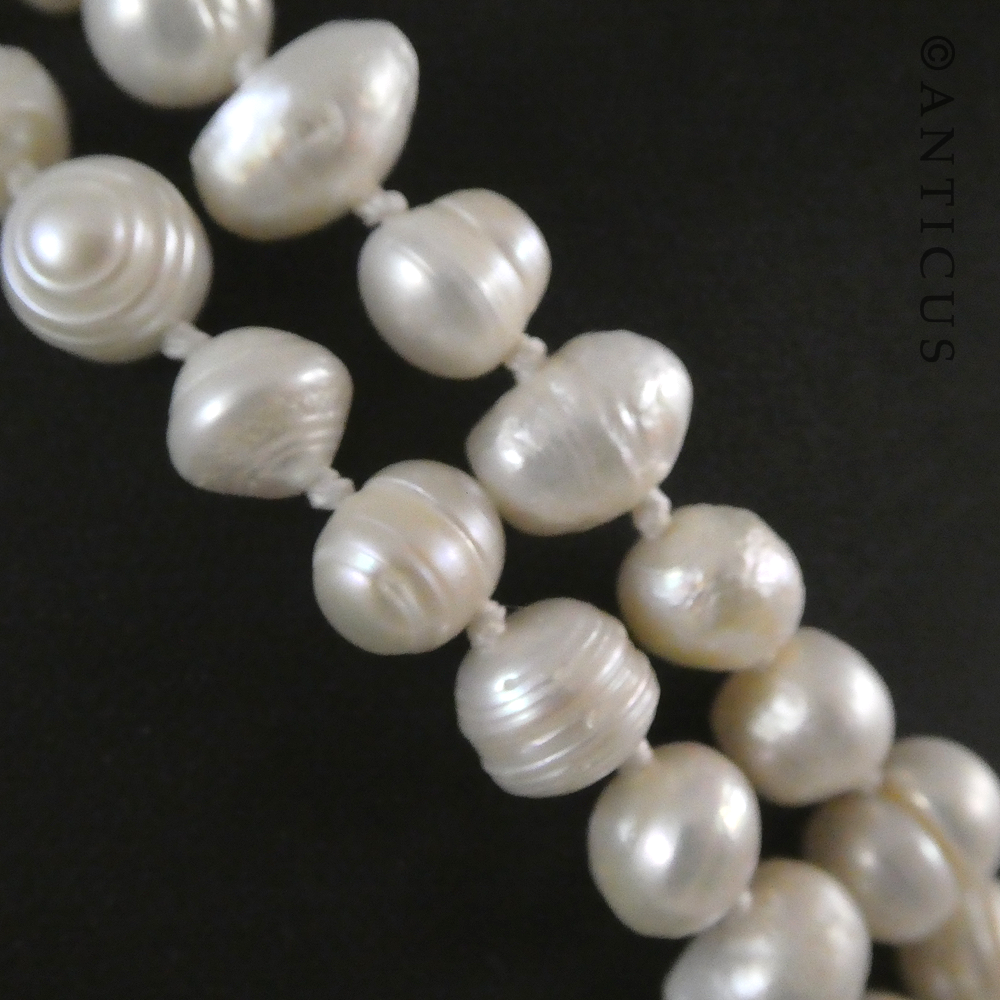 Long Freshwater Pearl Necklace & Earrings.