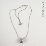 Silver Chain with Sliding Black Pearl.
