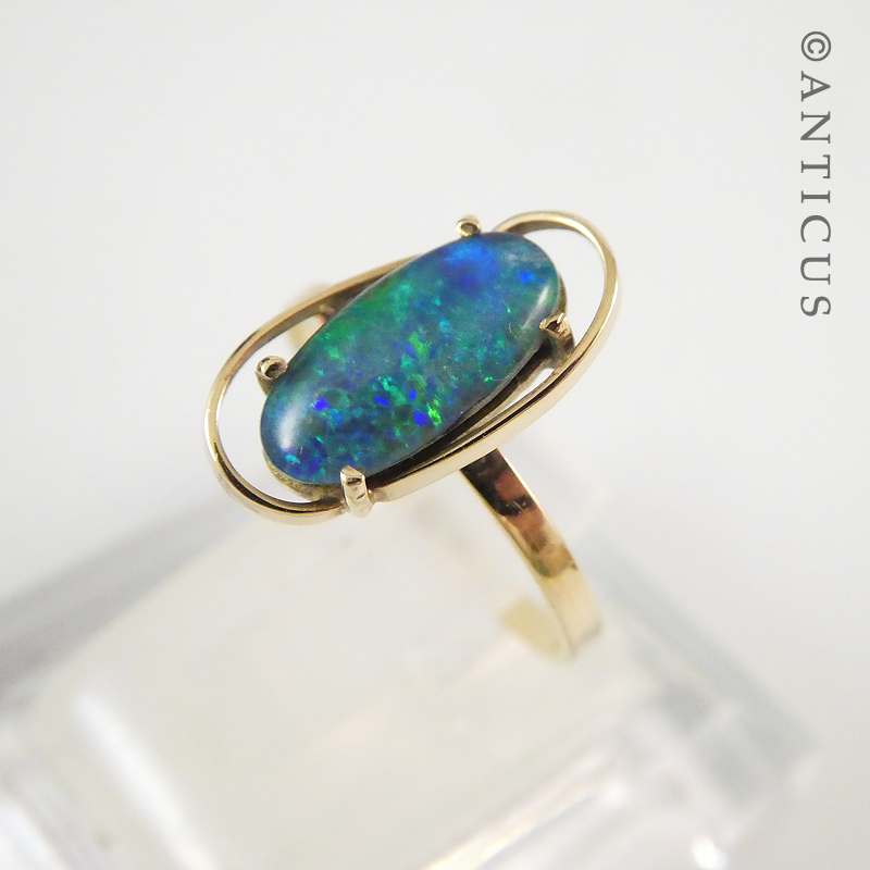 Gold and Opal Doublet Ring.