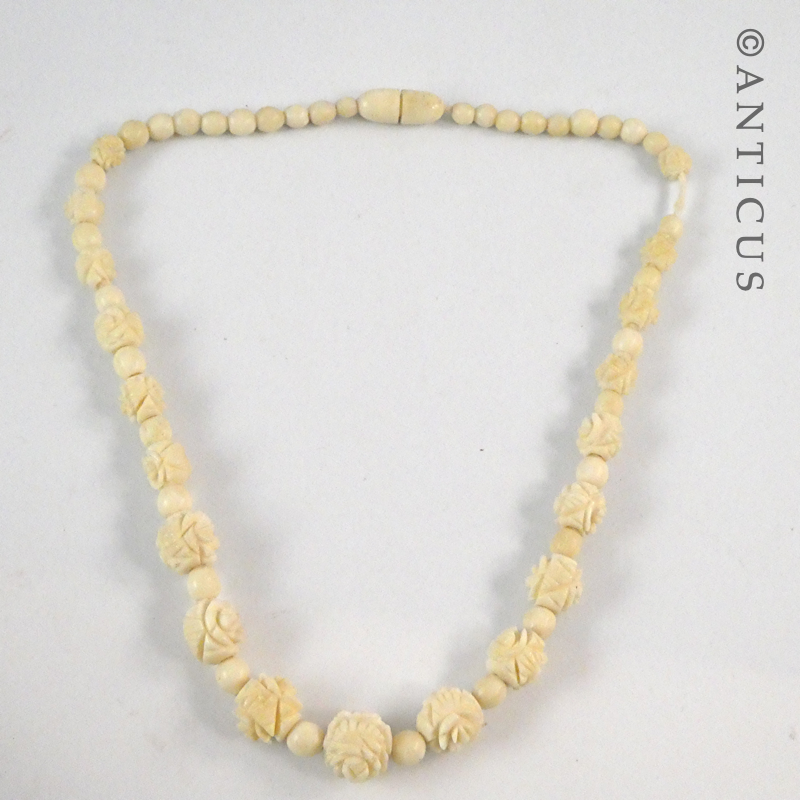 Carved Bone Early 20th Century Necklace.