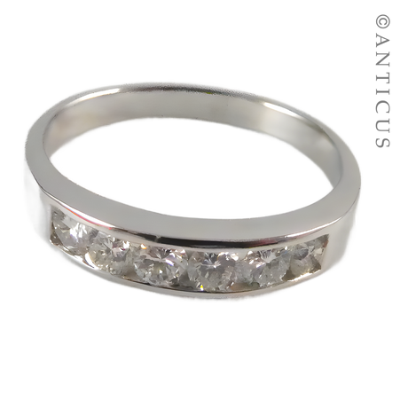 18ct White Gold and Diamond Band Ring.