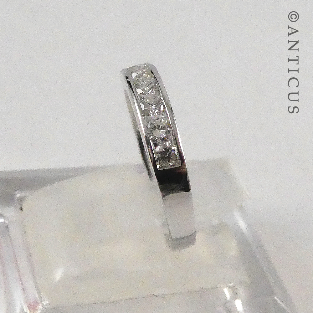 18ct White Gold and Diamond Band Ring.
