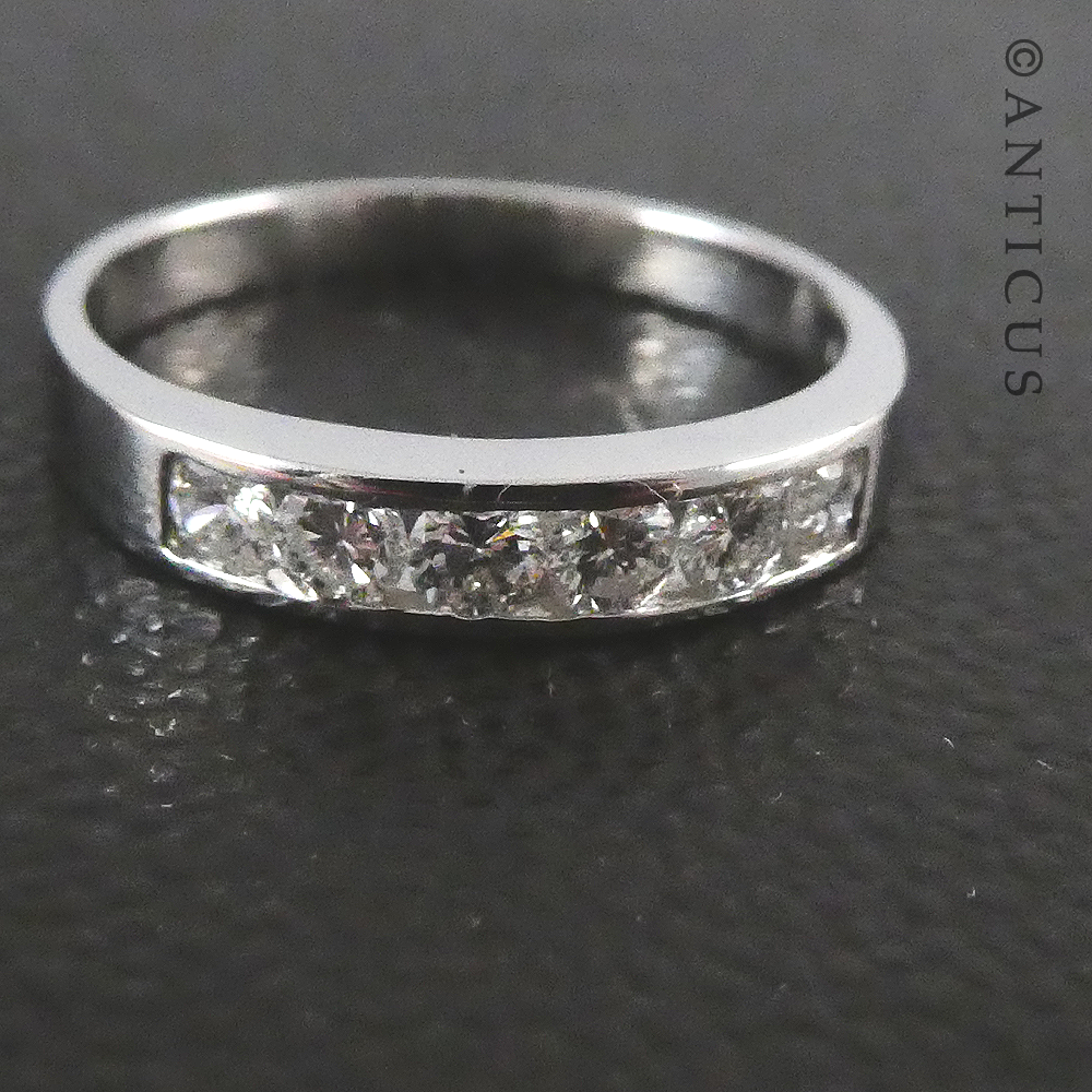 18ct White Gold and Diamond Band Ring.