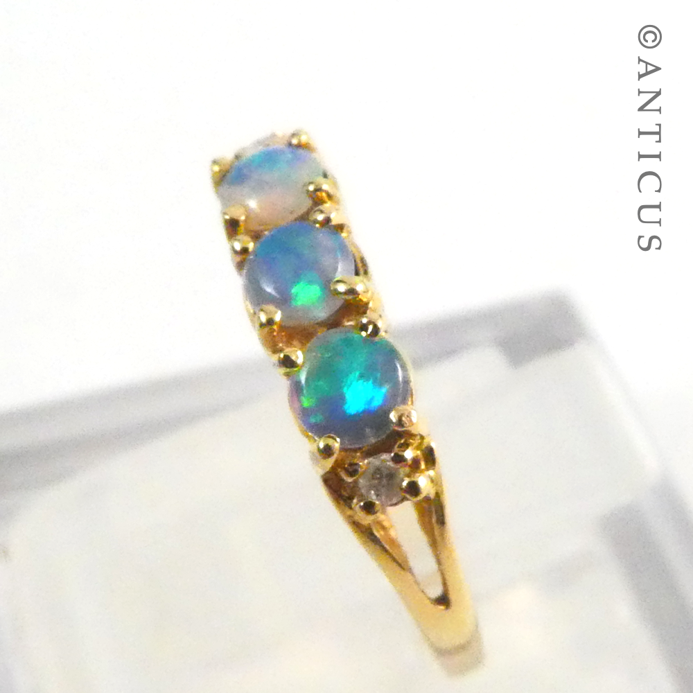 18ct Gold Opal and Diamond Ring
