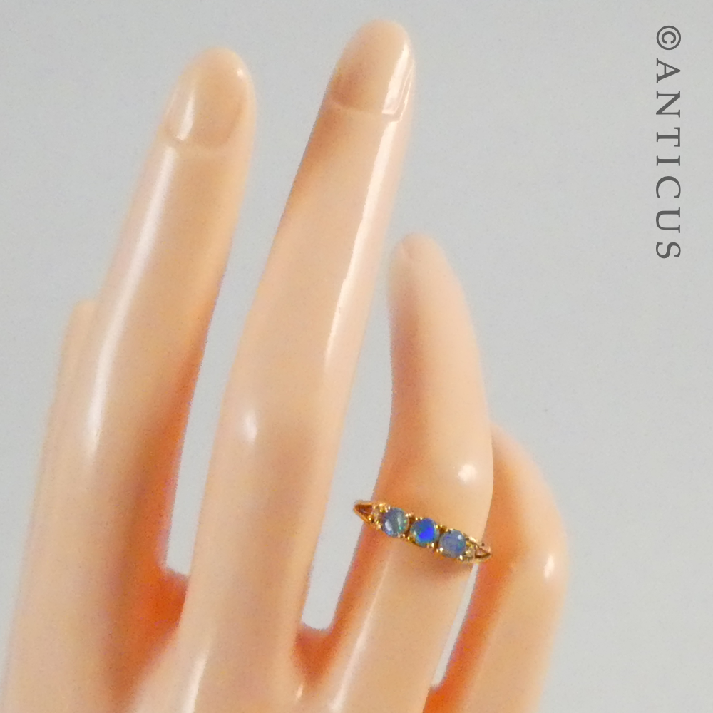 18ct Gold Opal and Diamond Ring