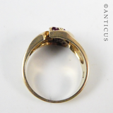 Vintage Gold, Diamond and Ruby Ring.
