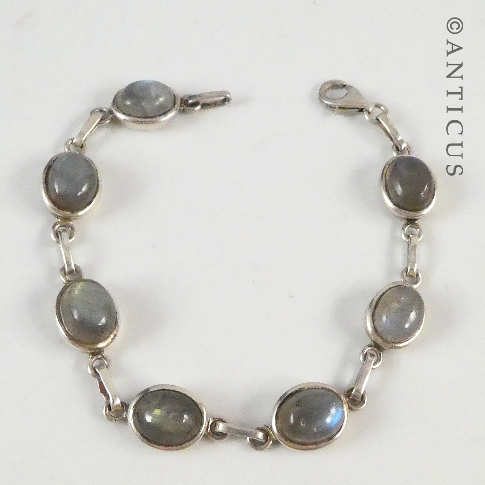 Opal and Sterling Silver Bracelet.