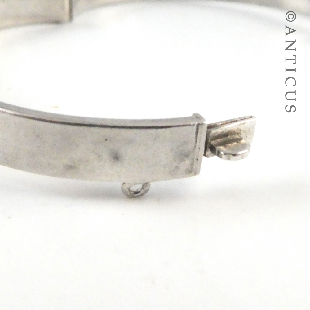 Sterling Silver Snap Bangle.