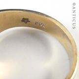Man's Gold Signet Ring.