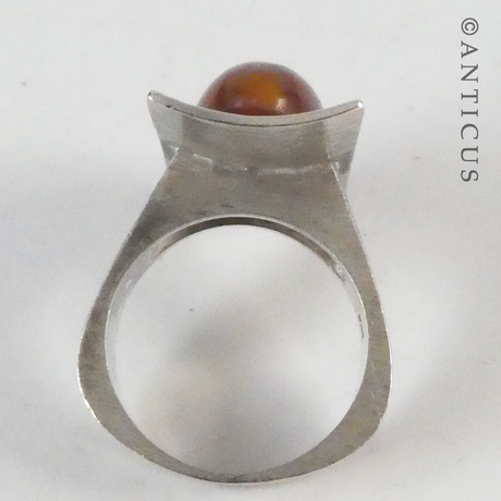 Silver Modernist Ring, with Agate Stone.