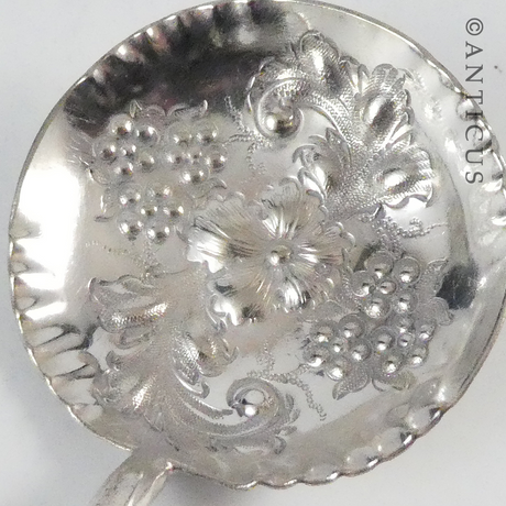 Pretty Berry Jam Spoon.