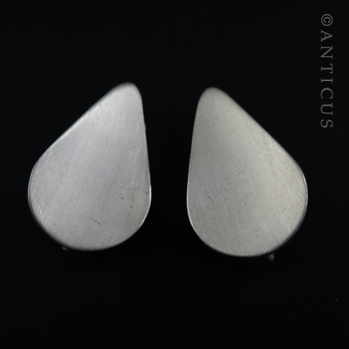 Pair of Brushed Silver Clip-on Earrings.