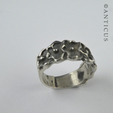 Silver Band Ring, Flower Heads Design.
