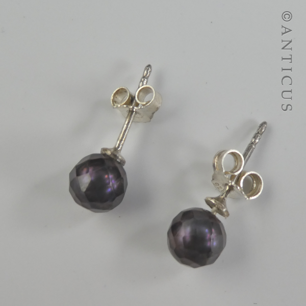 Small Black Pearl Faceted Stud Earrings.
