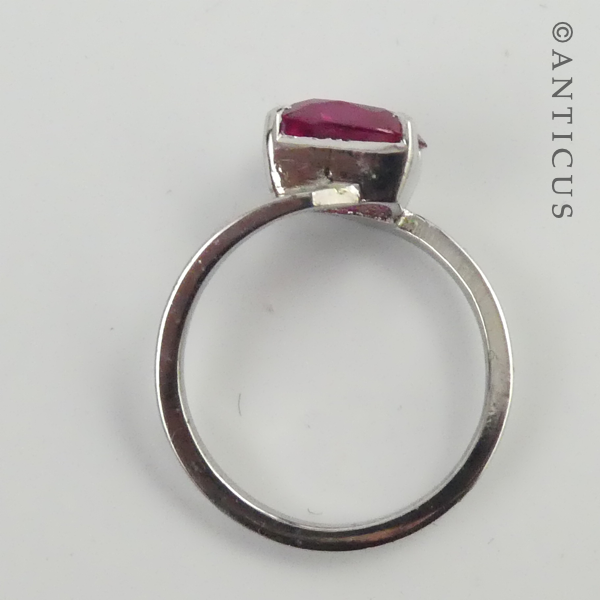 Costume Ring, Red Stone.