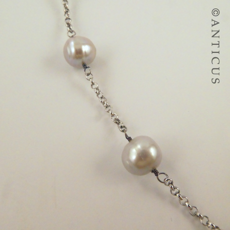 Grey Pearls and Silver Chain Necklace.