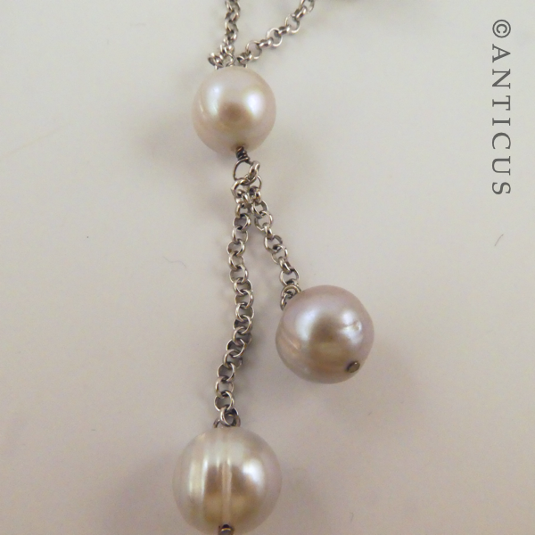 Grey Pearls and Silver Chain Necklace.