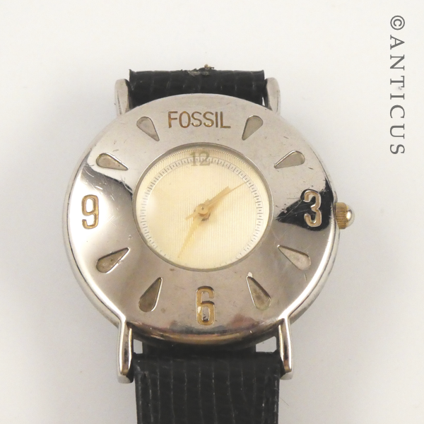 Fossil Watch, Quartz Movement.