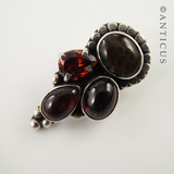 Garnet, Carnelian and Silver Earrings.