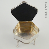 Small Lidded Silver Trinket Box, Chester, 1910.