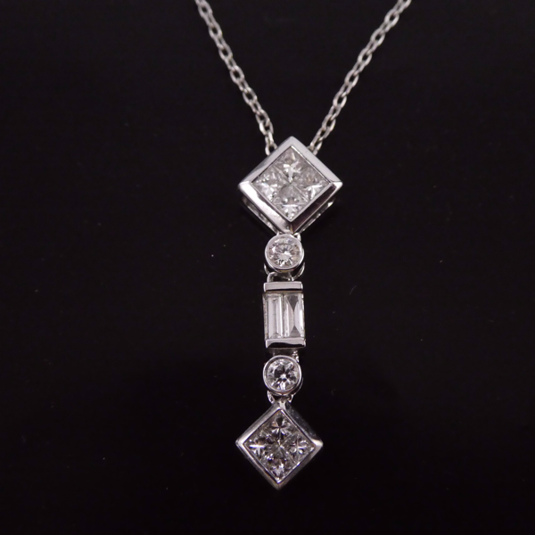 18ct White Gold and Diamond Pendant.