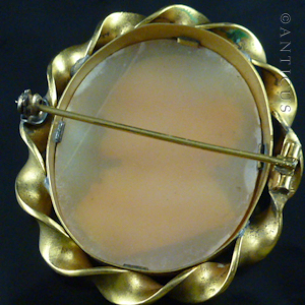 Victorian Cameo Brooch of Shakespeare, Pinchbeck Frame.