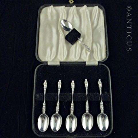 Set of 6 Victorian Silver Apostle Spoons, 1868.