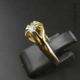 Vintage 18ct Gold and Diamond Ring.