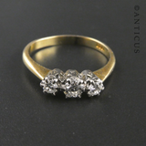 Vintage 18ct Gold, 3 Diamond Ring.